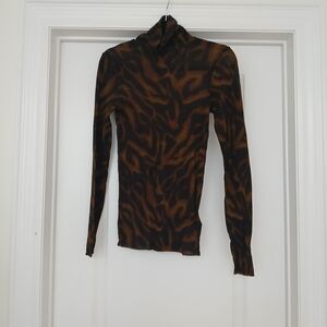 COS Slim Fit Merino Wool Turtleneck Top